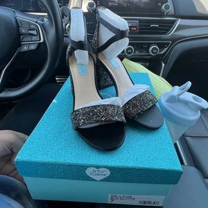 Betsey Johnson lane block heels